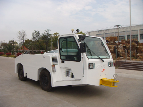 a(chn)ƷQSZG7160  Aircraft Towing Tractor
a(chn)Ʒ̖(ho)
c(din)Δ(sh)3078